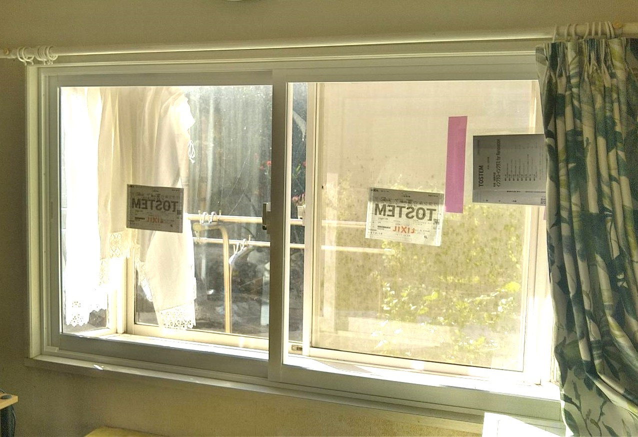 ワタヤサイズの【福岡県八女市】出窓に内窓インプラス設置で断熱・遮熱・結露防止。の施工後の写真1