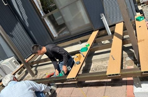 コダマサッシのデッキと日よけ取付しましたの施工後の写真1