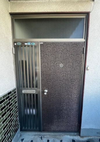 コダマサッシの玄関交換リモコンキーの施工前の写真1