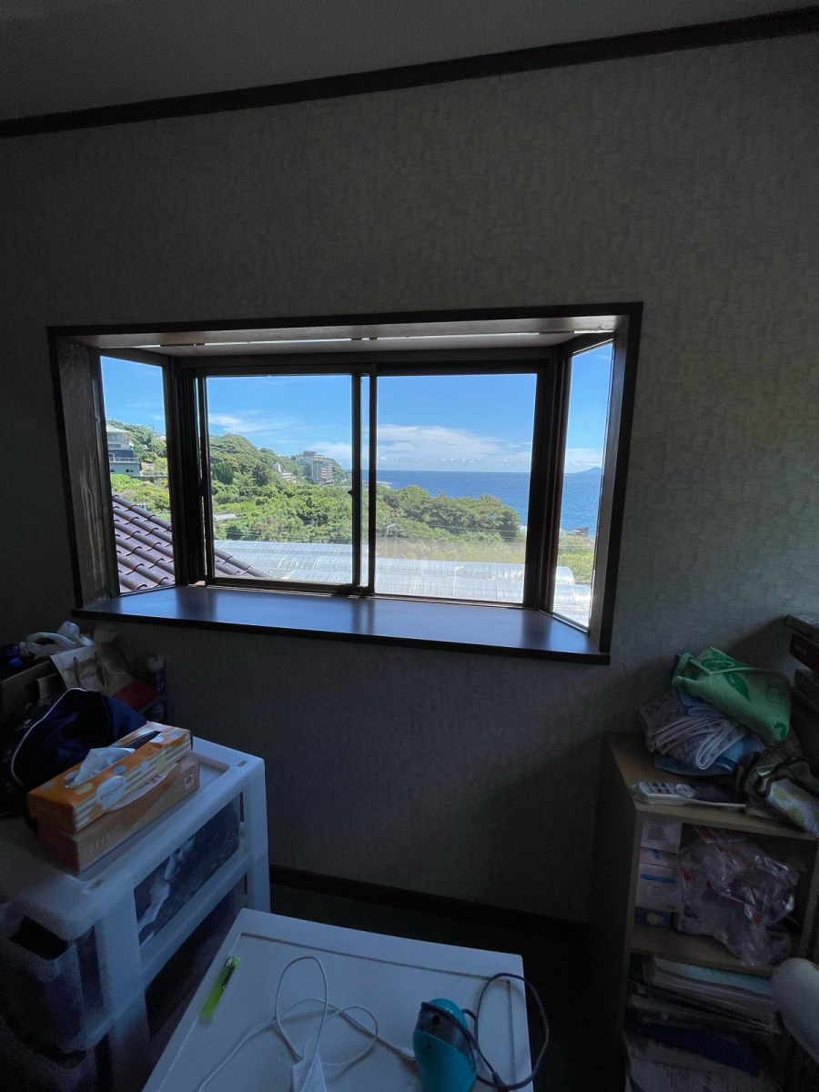 河津アルミの東伊豆町/内窓/補助金の施工前の写真1