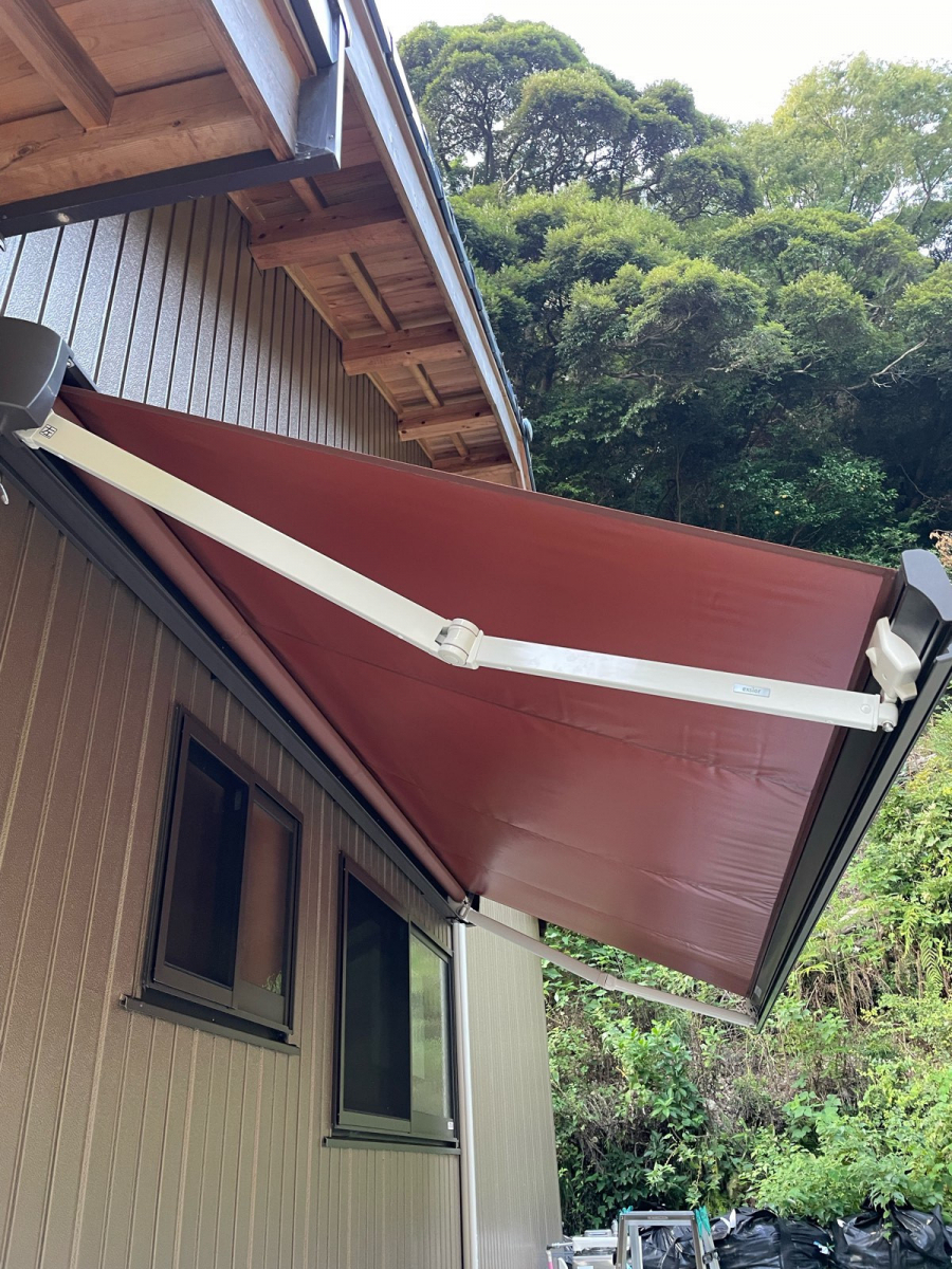 河津アルミの河津町／オーニング／日除け対策の施工後の写真1