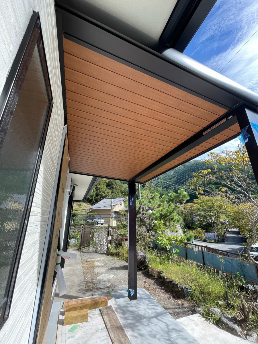 河津アルミの河津町／アプローチ／玄関先の施工後の写真2