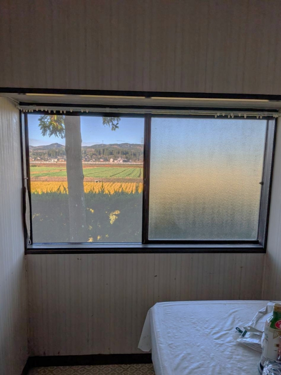 アルキャンの内窓インプラス施工の施工前の写真2