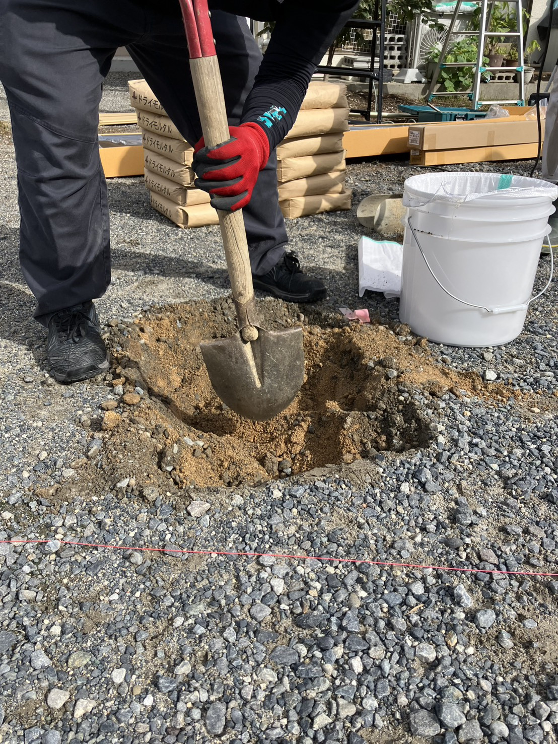 ＵＳＶトーヨー住器の【広島】サイクルポート設置工事の施工前の写真2