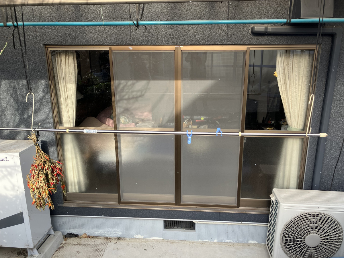 ＵＳＶトーヨー住器の【補助金】窓の交換リフォームで冬の寒さと視線を一気に解消！【広島】の施工前の写真1