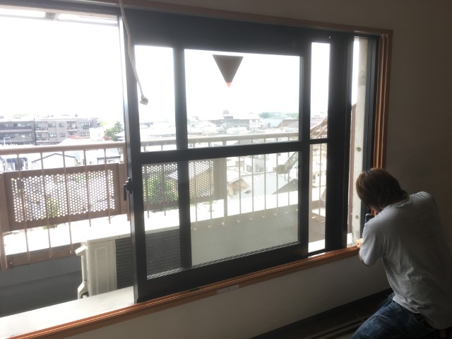 スリースターの内窓工事　LIXILインプラス　京都市右京区Rマンション様の施工事例詳細写真5
