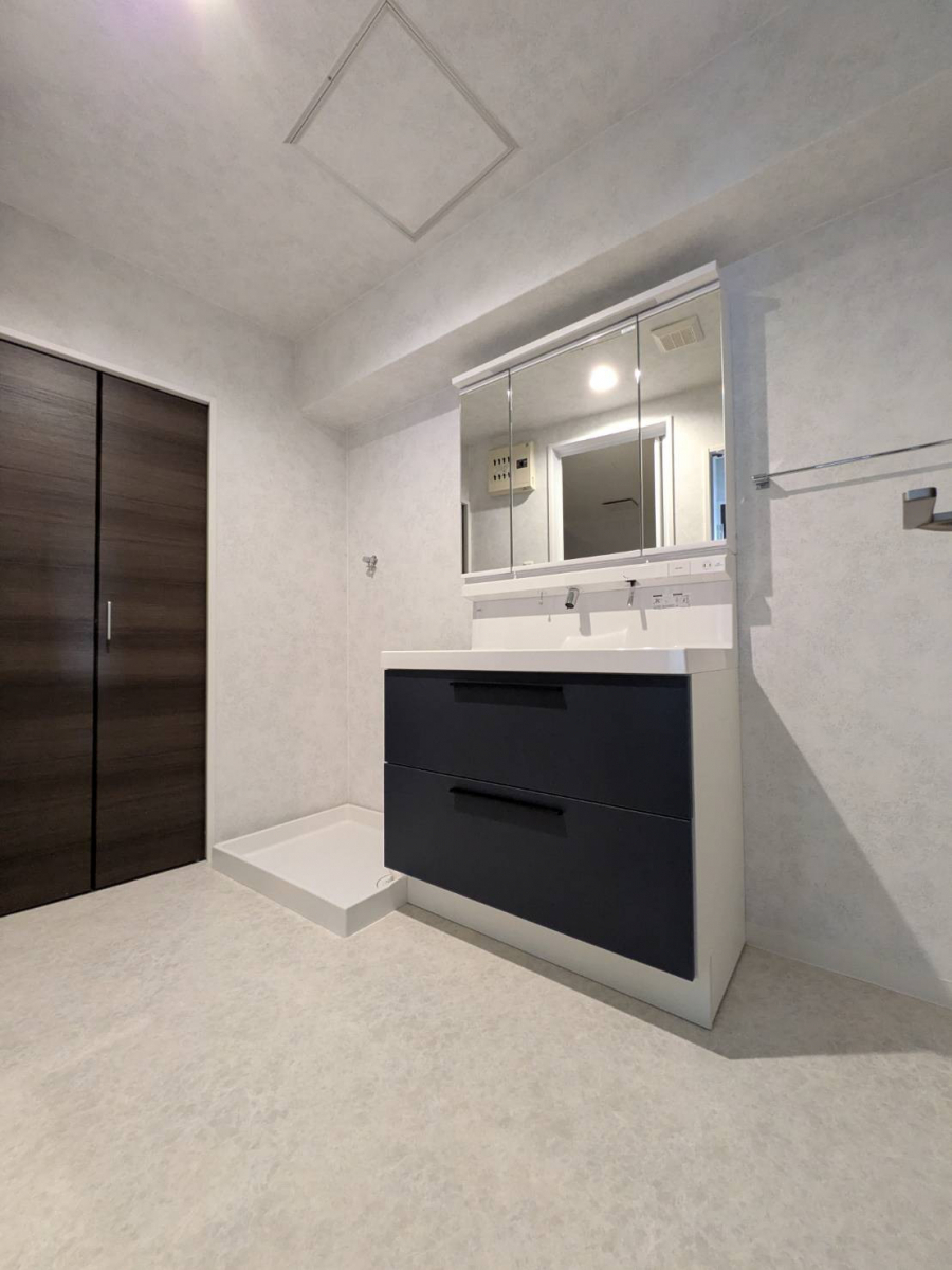 スリースターの京都市右京区：マンション全面リノベーション！開口断熱＆おしゃれな水廻りと内装で資産価値アップ！の施工後の写真3