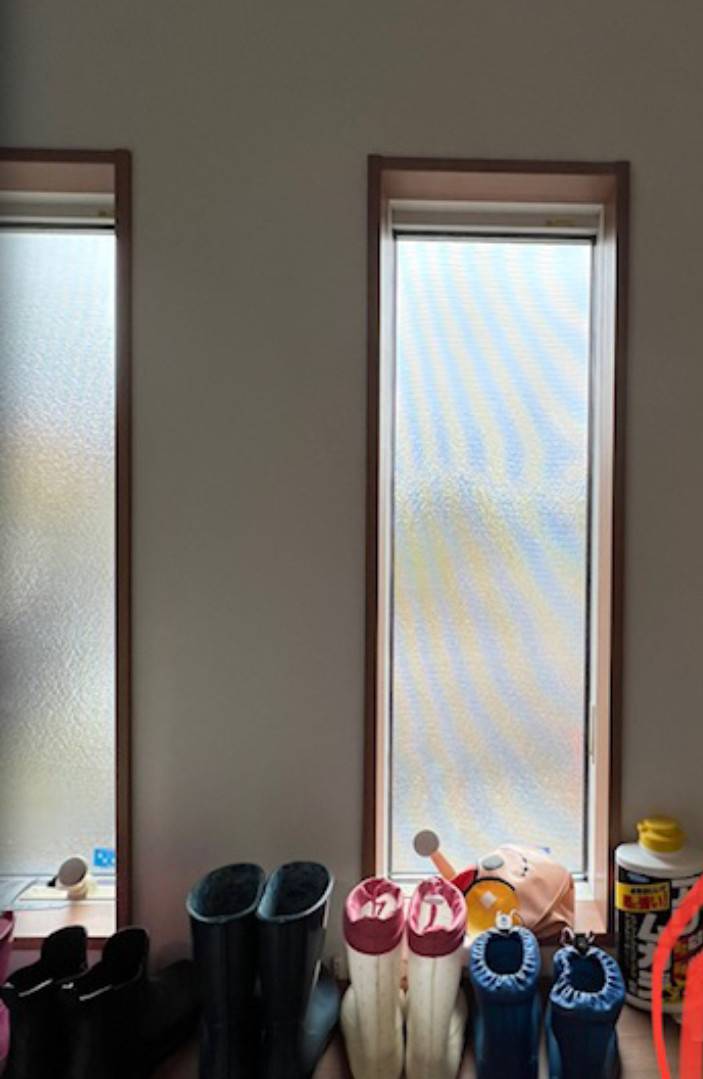 マルマン窓建工房の玄関窓インプラス施工💁‍♀️✨の施工前の写真2