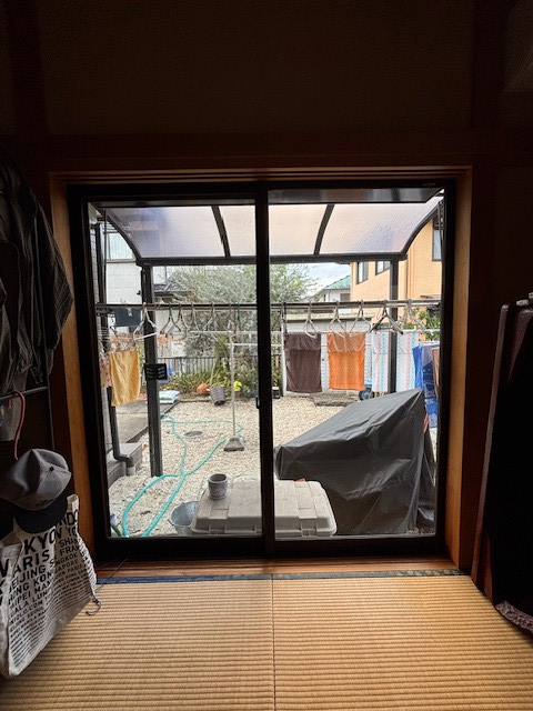 マルマン窓建工房の和室の窓にインプラス施工✨の施工前の写真1