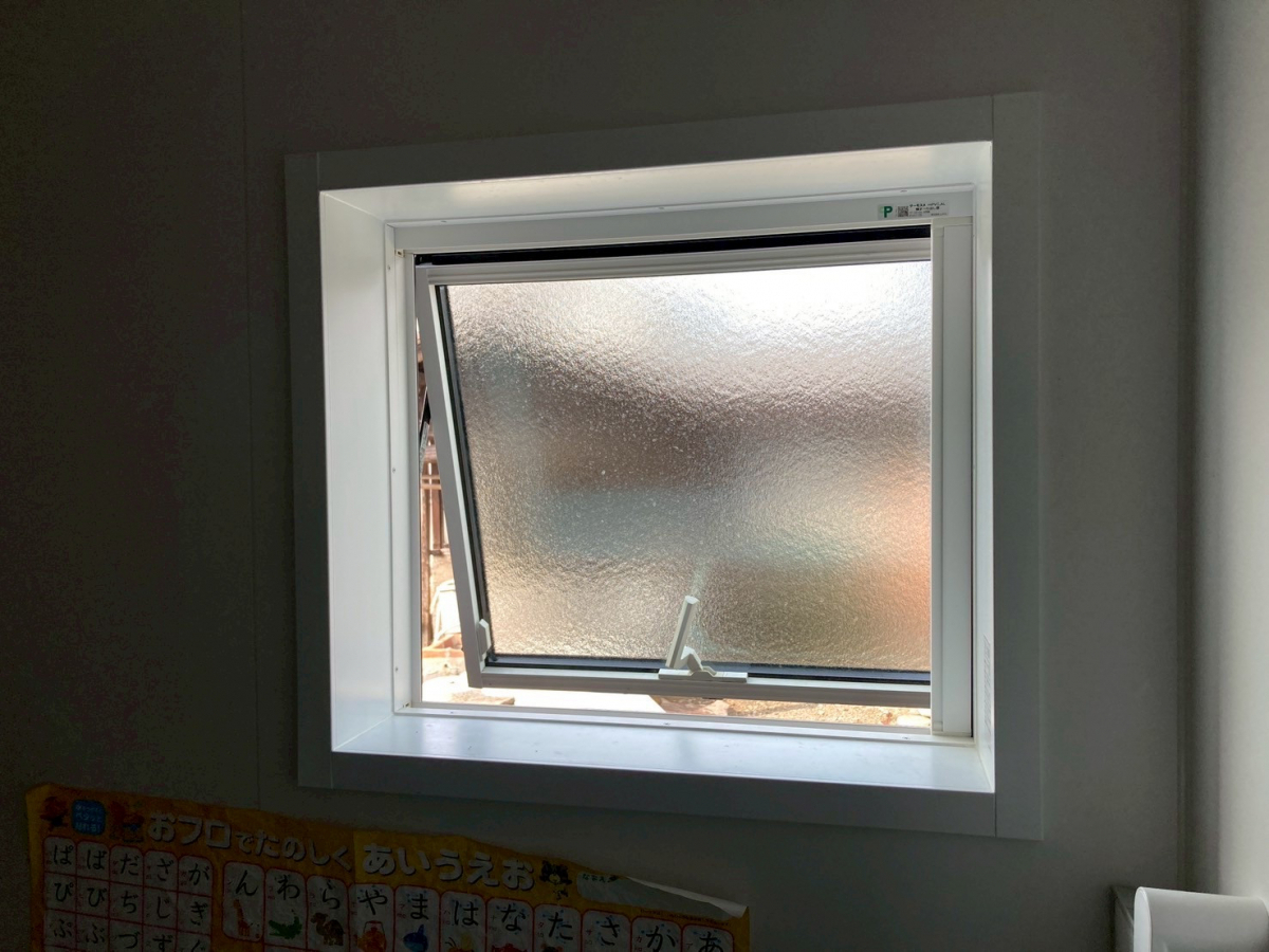 マルマン窓建工房の浴室用インプラス😊✨の施工前の写真1