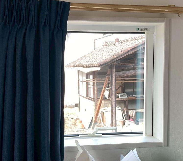 マルマン窓建工房の子供部屋の窓に内窓施工😊✨✨の施工前の写真1