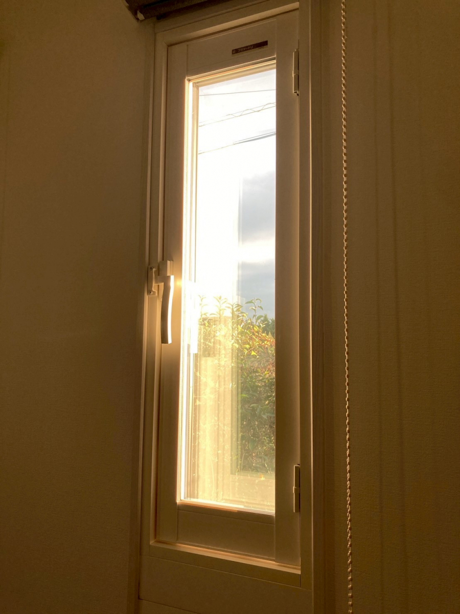 マルマン窓建工房の縦滑り窓に内窓施工😊の施工後の写真1