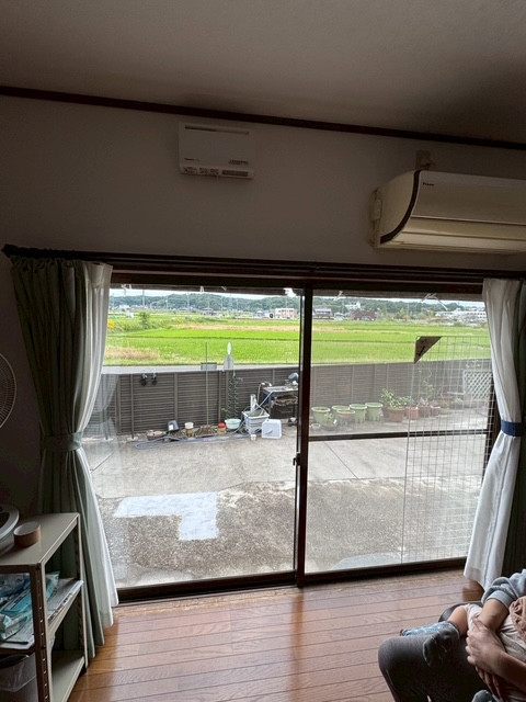 マルマン窓建工房のリビング窓にインプラス😊の施工前の写真1