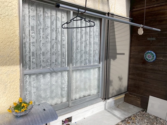 マルマン窓建工房の雨戸取替え施工😊の施工前の写真1