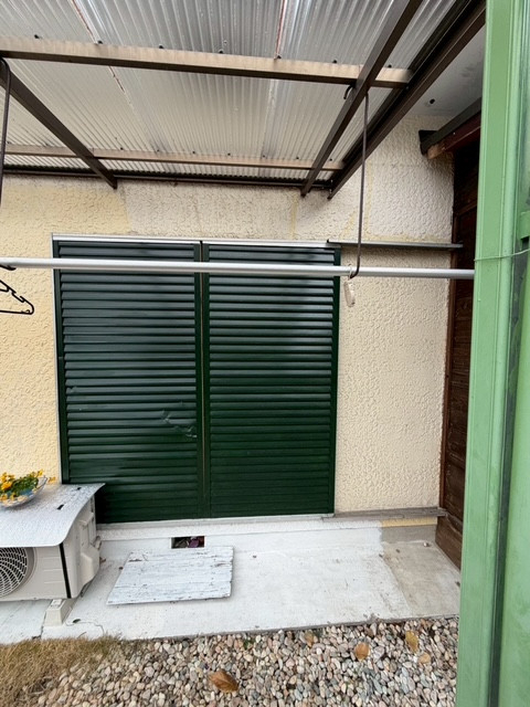 マルマン窓建工房の雨戸取替え施工😊の施工前の写真2