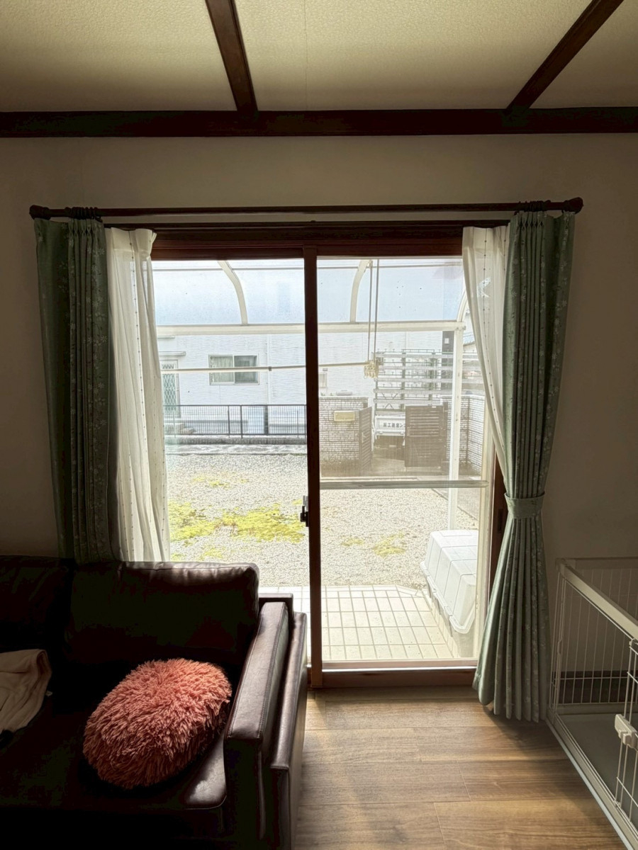 マルマン窓建工房の寒さと防犯のお悩み解消😊の施工前の写真1