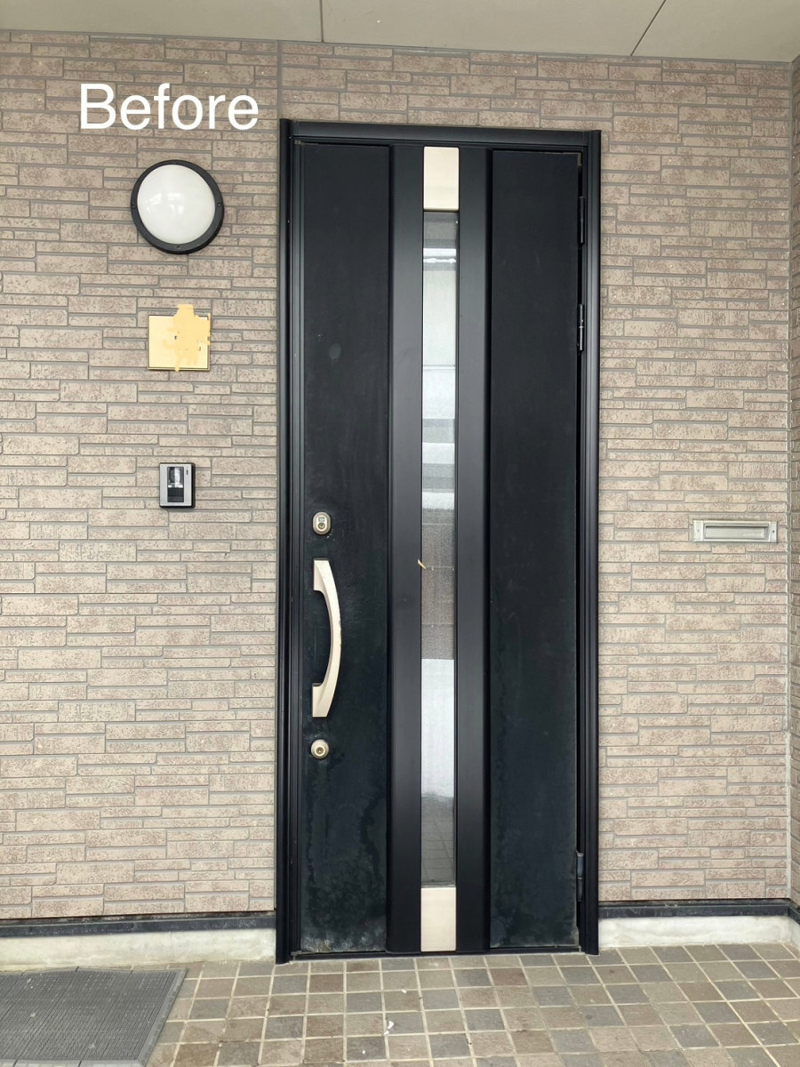 光陽トーヨー住器の使い勝手の良さを叶えるドア🚪の施工前の写真1
