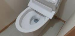 東福岡トーヨー住器のトイレ掃除のストレス解消施工事例写真1