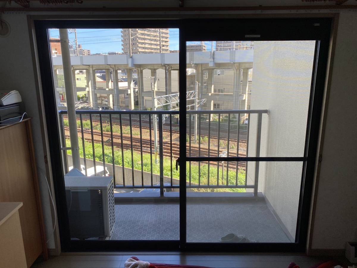 東福岡トーヨー住器の窓を内窓（二重窓）にリフォーム！の施工前の写真1