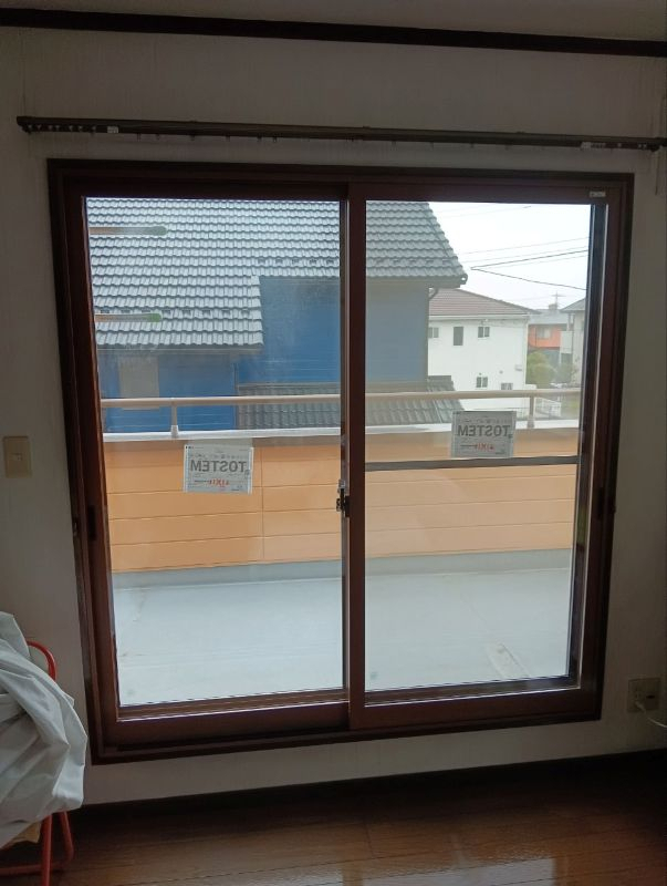 まどありー。本庄本店の【補助金対象商品】埼玉県本庄市　内窓　夏の陽ざしをやわらげる、やさしい窓に。の施工後の写真1