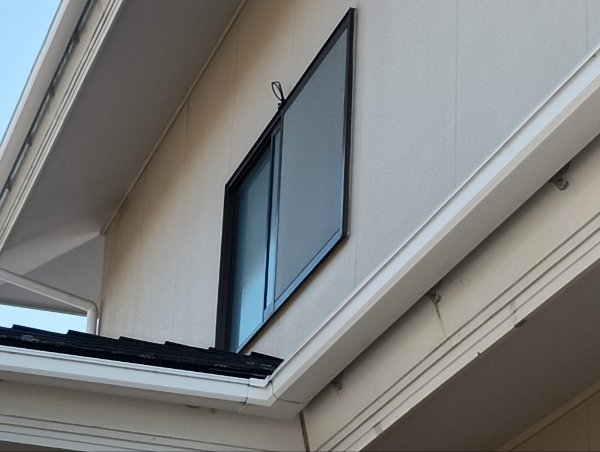 まどありー。本庄本店の埼玉県本庄市　窓の防犯対策で安心な住まいへの施工前の写真1