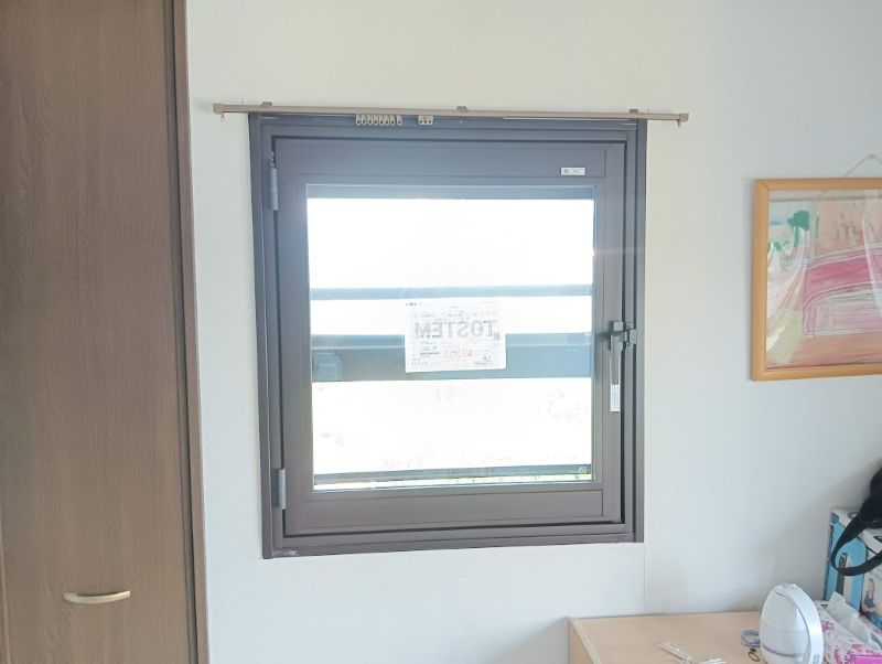 まどありー。本庄本店の【補助金対象商品】埼玉県本庄市　窓からの冷気対策に！内窓インプラス施工の施工後の写真1