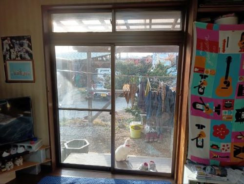 まどありー。本庄本店の【補助金対象商品】埼玉県本庄市　窓から始める快適リフォーム、内窓インプラスの施工前の写真1