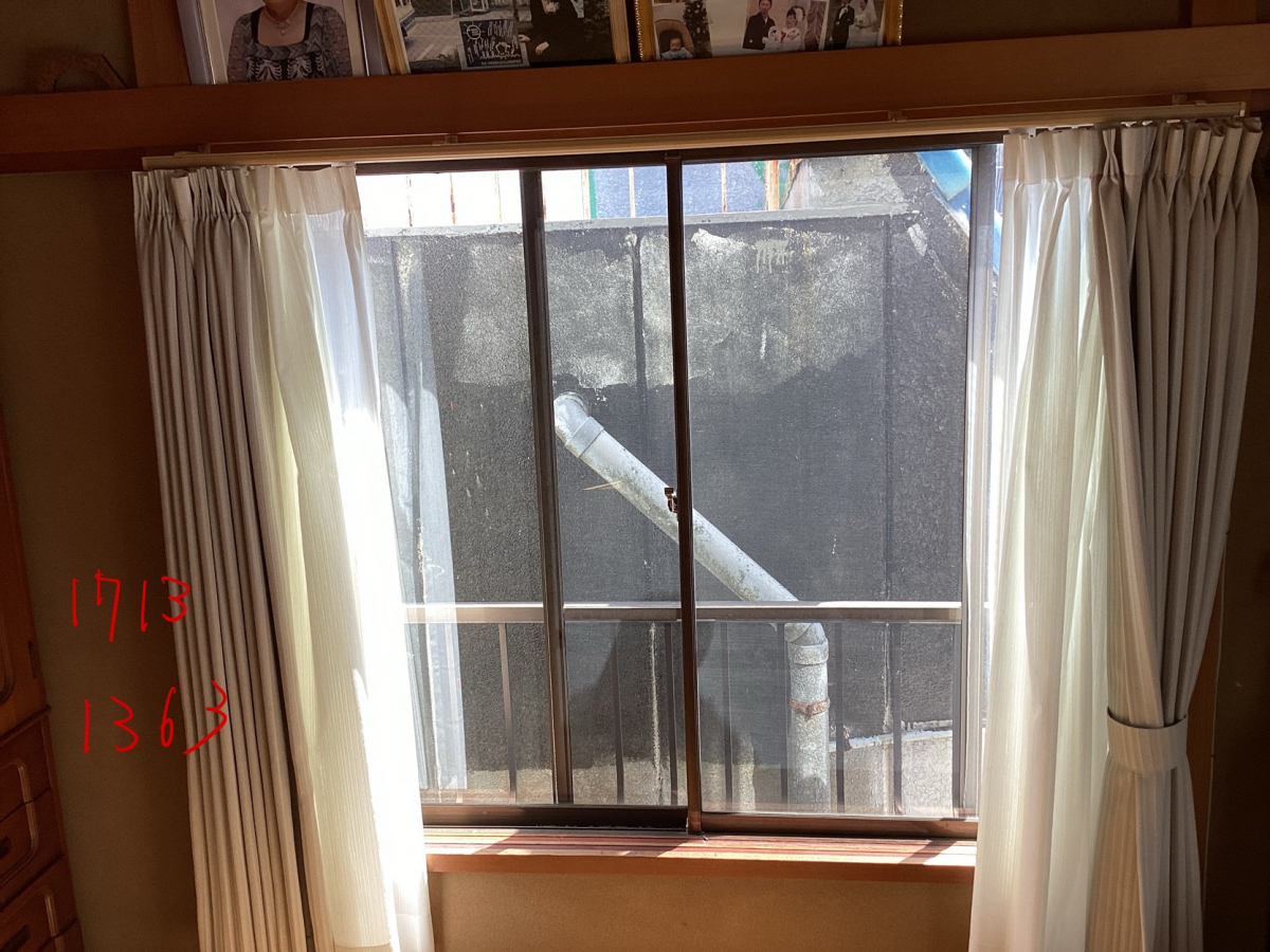 タケヒラトーヨーの”インプラス”施工例 伊東市 内窓リフォームの施工前の写真1