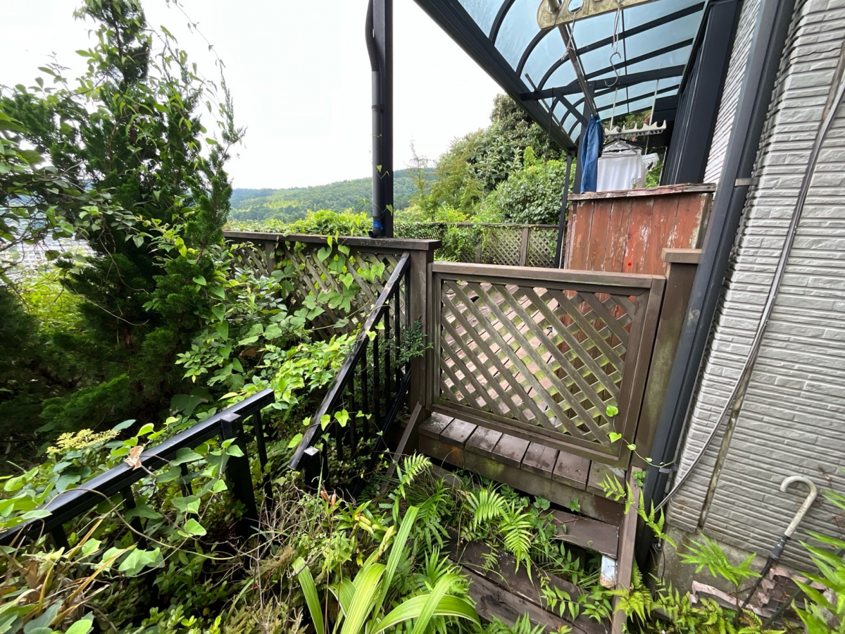 タケヒラトーヨーの”開き門扉AB YM1型片開き”施工例 伊東市 リフォームの施工前の写真1