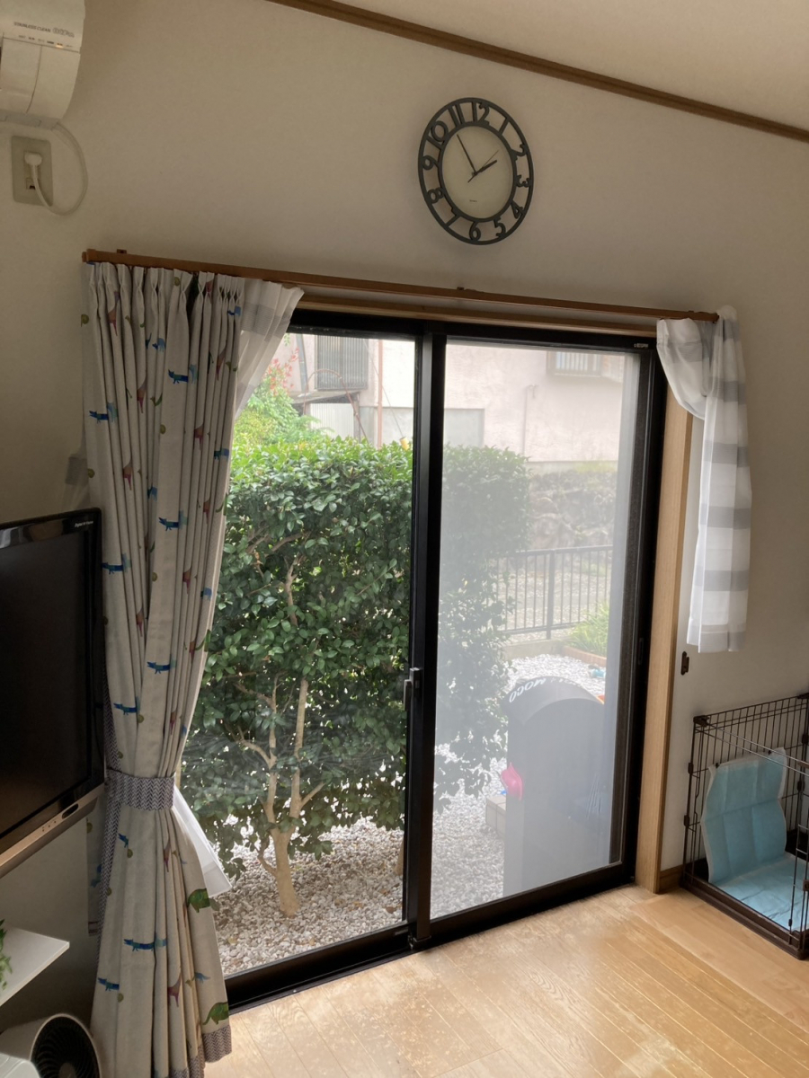 タケヒラトーヨーの”インプラス”施工例　伊東市　内窓リフォームの施工前の写真1