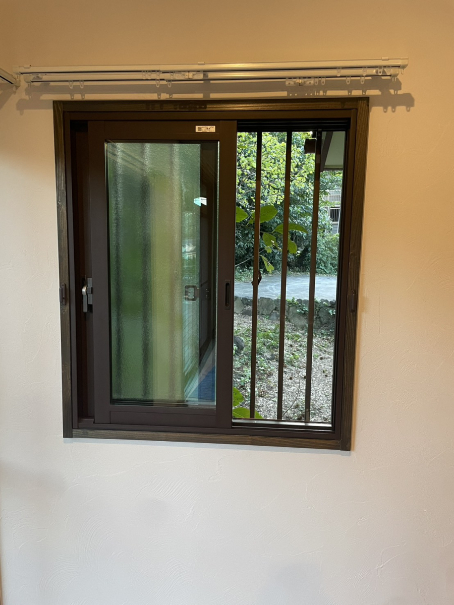 タケヒラトーヨーの”インプラス”施工例　伊東市　内窓リフォームの施工後の写真1