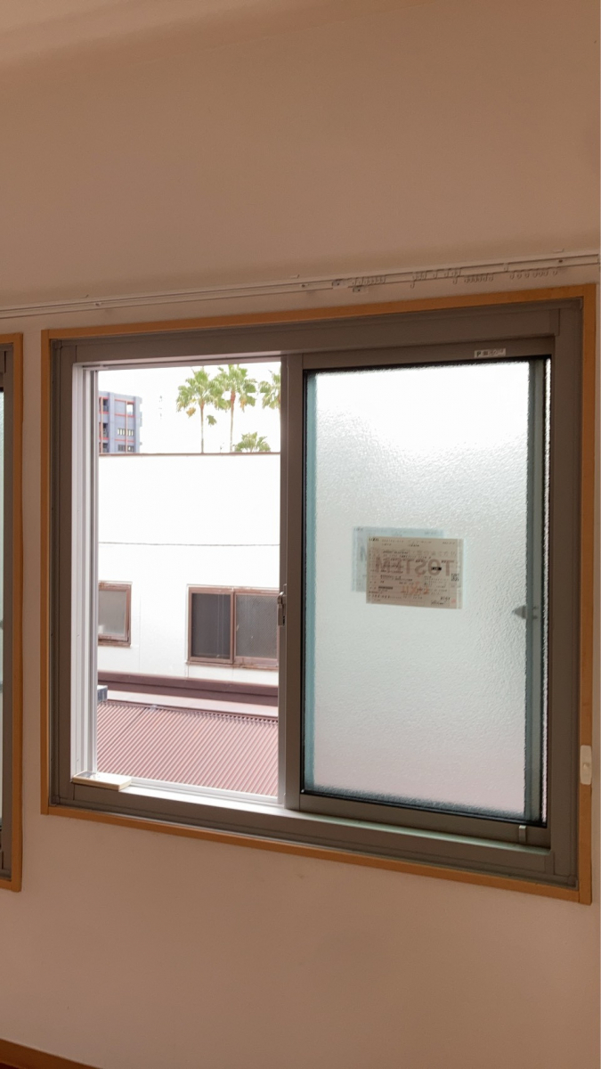 タケヒラトーヨーの”インプラス”施工例　熱海市　内窓リフォームの施工後の写真1