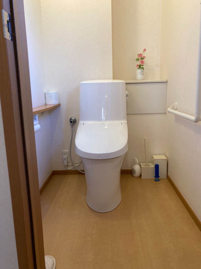 タケヒラトーヨーの”アメージュリトイレ”施工例　伊東　リフォームの施工後の写真1