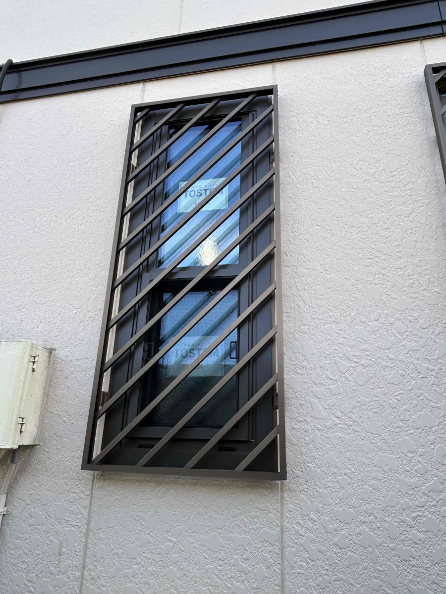 佐藤硝子センターの外窓交換で洗面所の窓リフォームをしましたの施工後の写真1