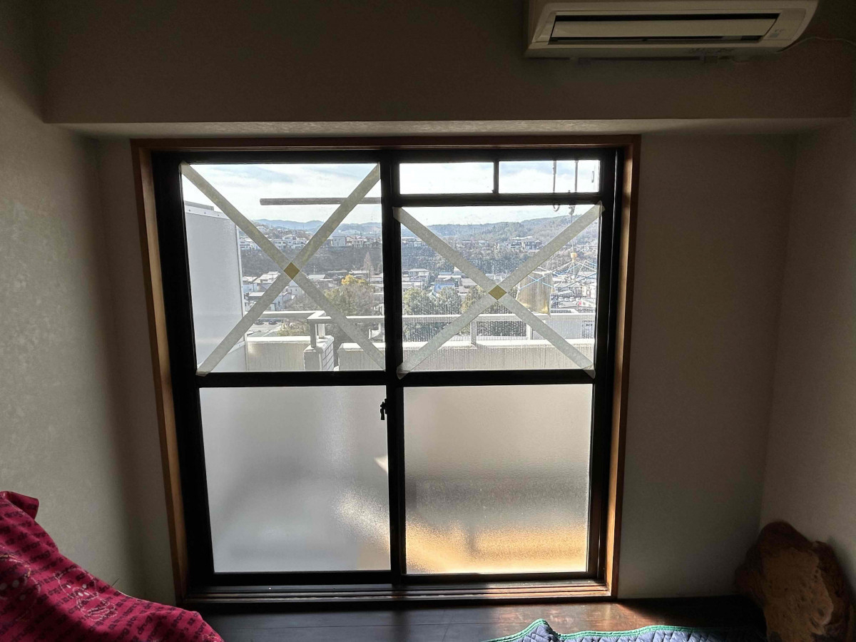 佐藤硝子センターの【多治見市】マンションにて内窓インプラス設置工事を行いましたの施工前の写真1