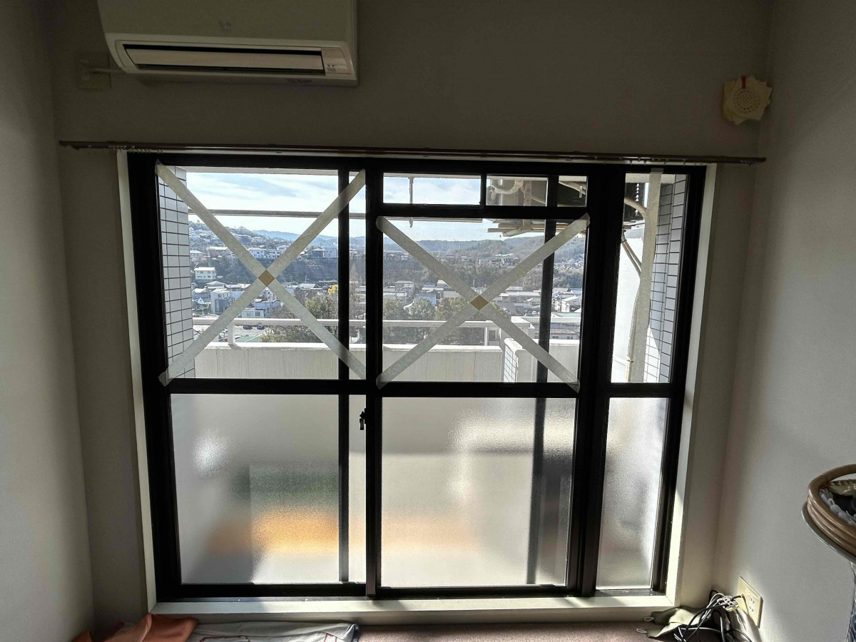 佐藤硝子センターの【多治見市】マンションにて内窓インプラス設置工事を行いましたの施工前の写真2