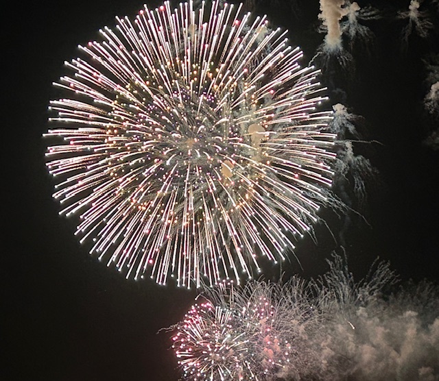 ✿鴨川市花火大会✿ 鶴谷トーヨーテックのブログ 写真7