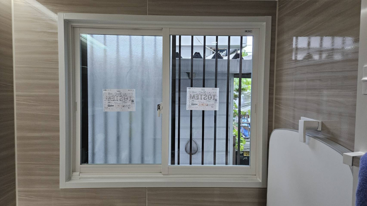 鶴谷トーヨーテックの千葉県 鴨川市 浴室用インプラス取付工事の施工後の写真2