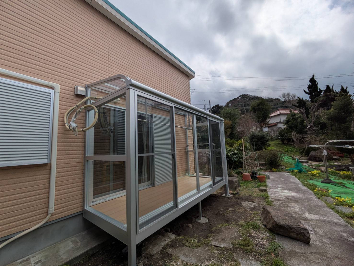 鶴谷トーヨーテックの千葉県　リビングが広がる幸せ。LIXILサニージュでつくる第2のリビングの施工後の写真1