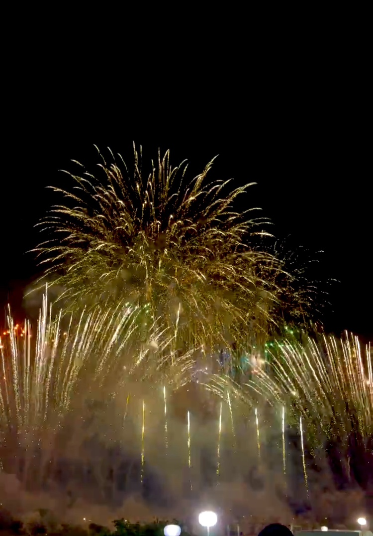 斐伊川祭りに行きました🎆 REマド本舗 出雲店のブログ 写真2