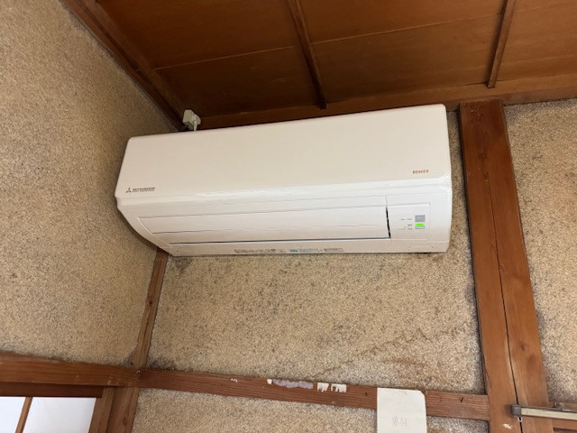 REマド本舗 出雲店のエアコン取替の施工後の写真1