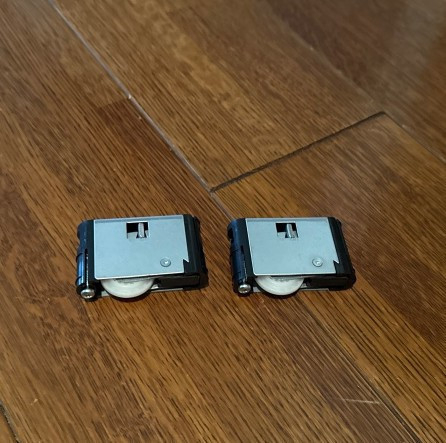 REマド本舗 出雲店の扉が重たくなってきた・・そのうち動かなくなるかもしれません😫の施工後の写真1