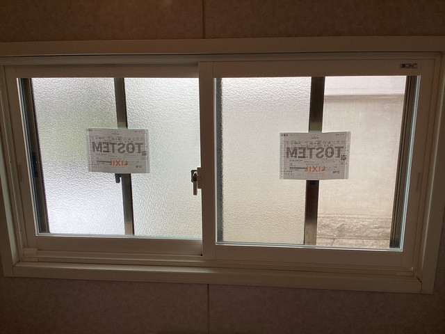 REマド本舗 雲南店のルーバー窓の断熱化の施工後の写真2