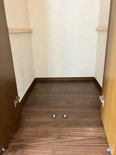 相川スリーエフ 八街店のカーペットからフローリングへ。お部屋が一気に明るく、スタイリッシュに生まれ変わります。の施工後の写真3