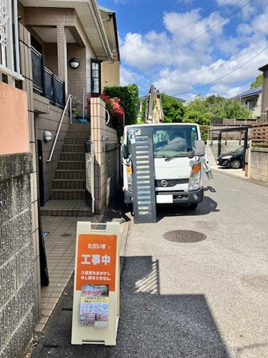 相川スリーエフ 八街店の【四街道市】鍵を閉めたまま換気ができる玄関ドア🎵の施工前の写真2