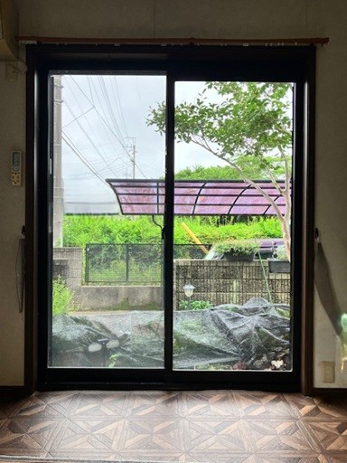 相川スリーエフ 八街店の【八街市】寒さ・砂埃対策にインプラスの施工前の写真2