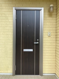 相川スリーエフ 八街店の【八街市】アパートドアも簡単にリフォームできますの施工後の写真1