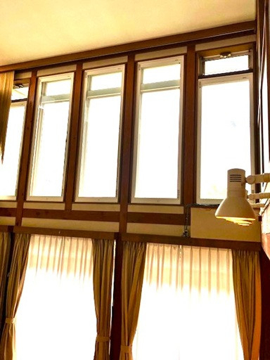 相川スリーエフ 八街店の【船橋市】吹抜けのリビングの窓にもインプラスの施工後の写真1