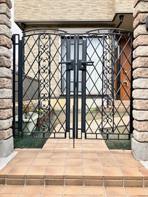 相川スリーエフ 八街店の【成田市】外壁・屋根塗装リフォームで新築のようなおうちに★の施工後の写真2