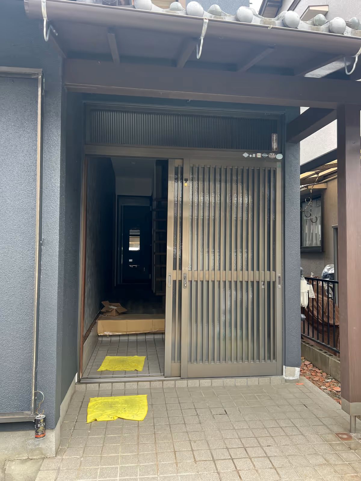 玄関引戸 ドアLABOのブログ 写真1
